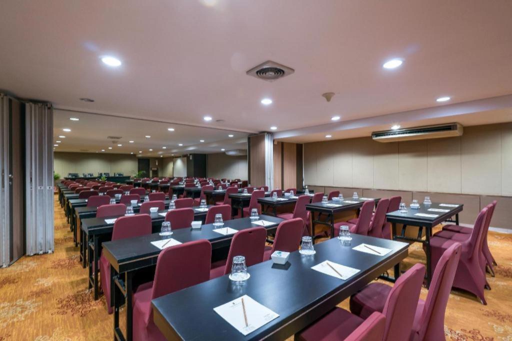 Sofyan Hotel Cut Meutia Jakarta Ngoại thất bức ảnh